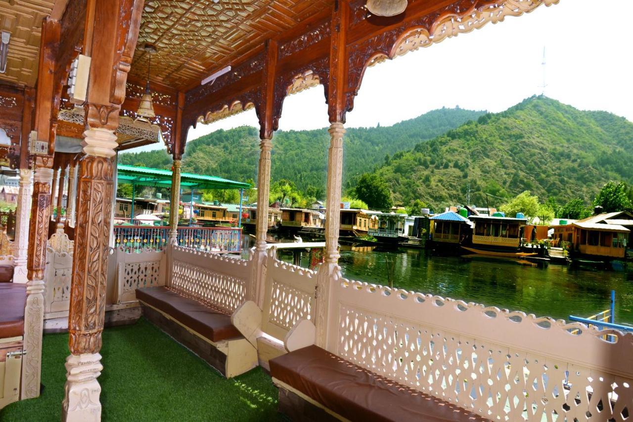 Heritage Shreen Houseboat Srīnagar Екстериор снимка